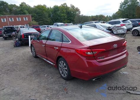 2016 Hyundai Sonata Limited z USA, uszkodzony, nr VIN 5NPE34AF3GH313130